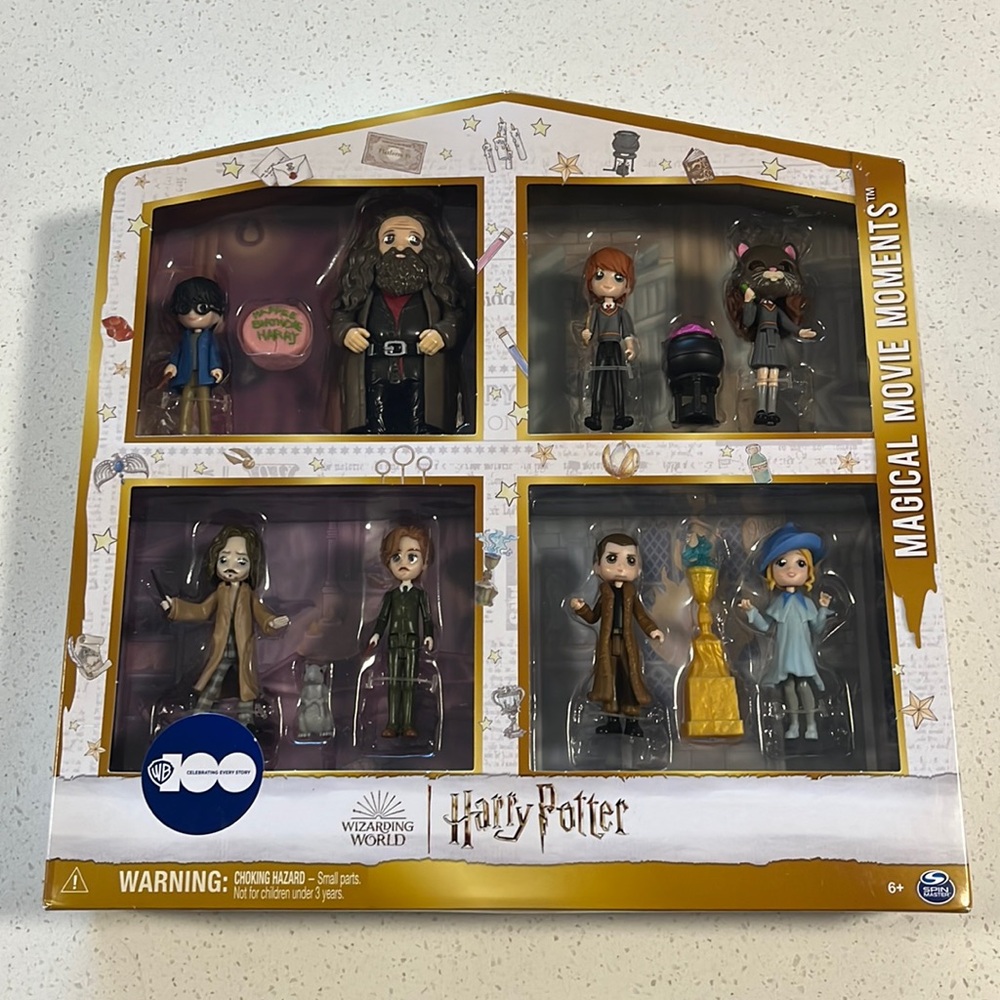 Harry Potter Wizarding World Character from magical movie moments. Brand New